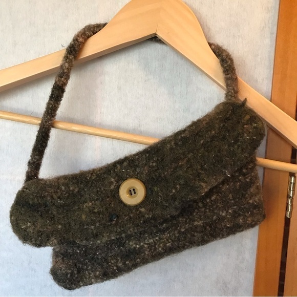 SMALL hand crafted boiled wool purse with button closure. - Picture 1 of 3